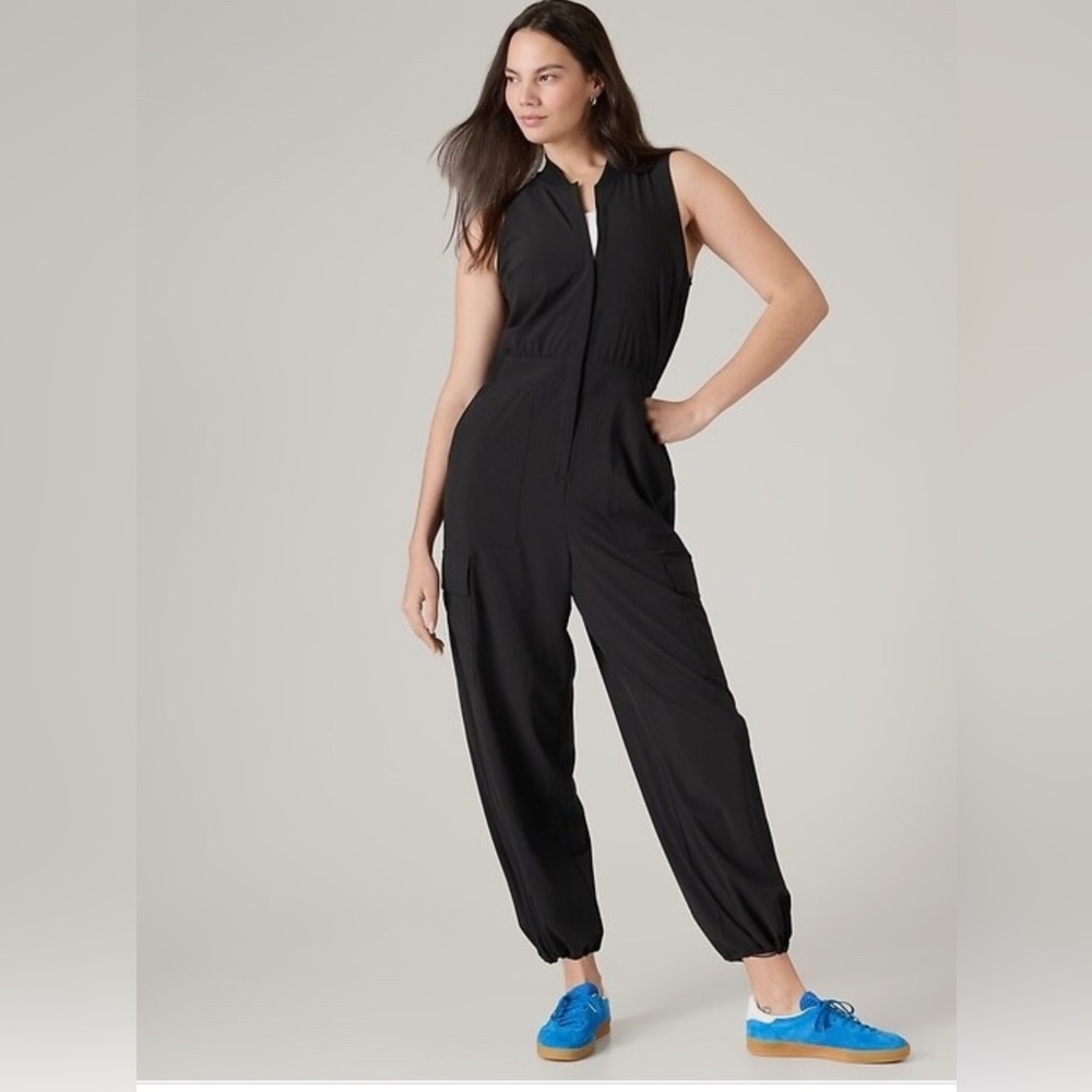 NWOT ATHLETA Brooklyn Utility Jumpsuit -Size 4 - Picture 6 of 7